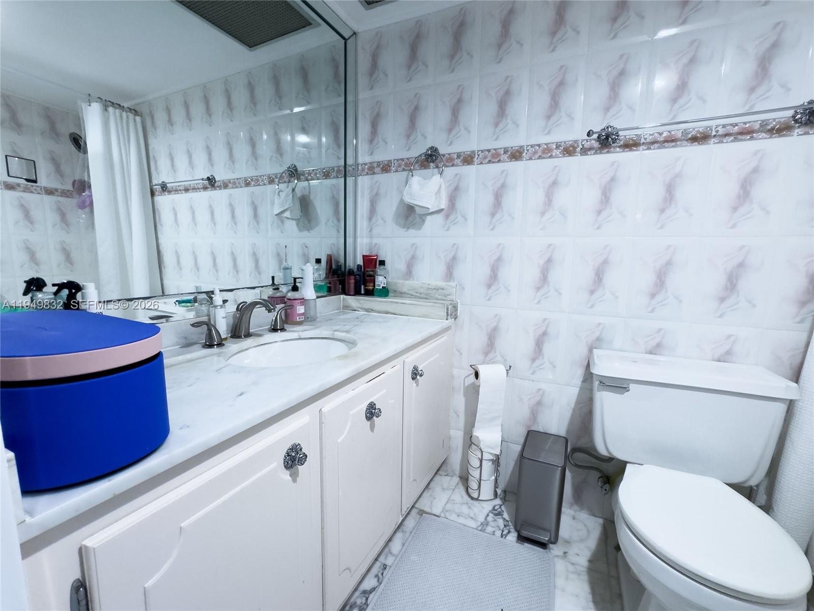 image Winston Towers 10013