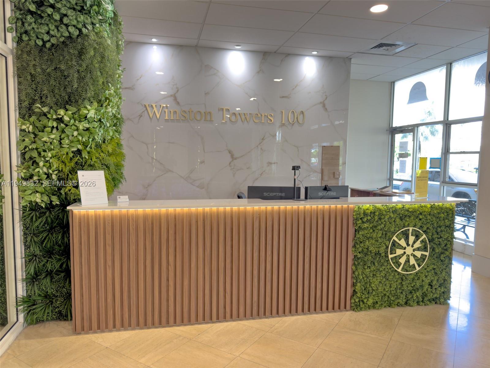 image Winston Towers 10020