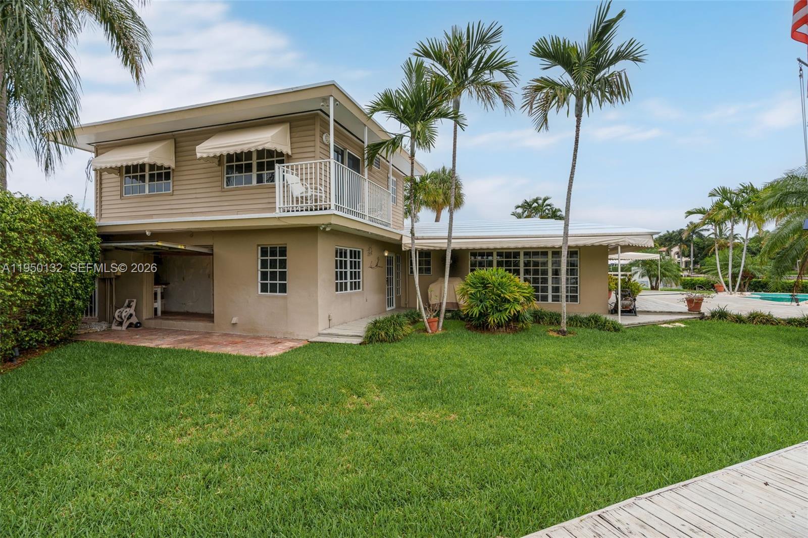 2130 NE 15th St Fort Lauderdale, FL 33304