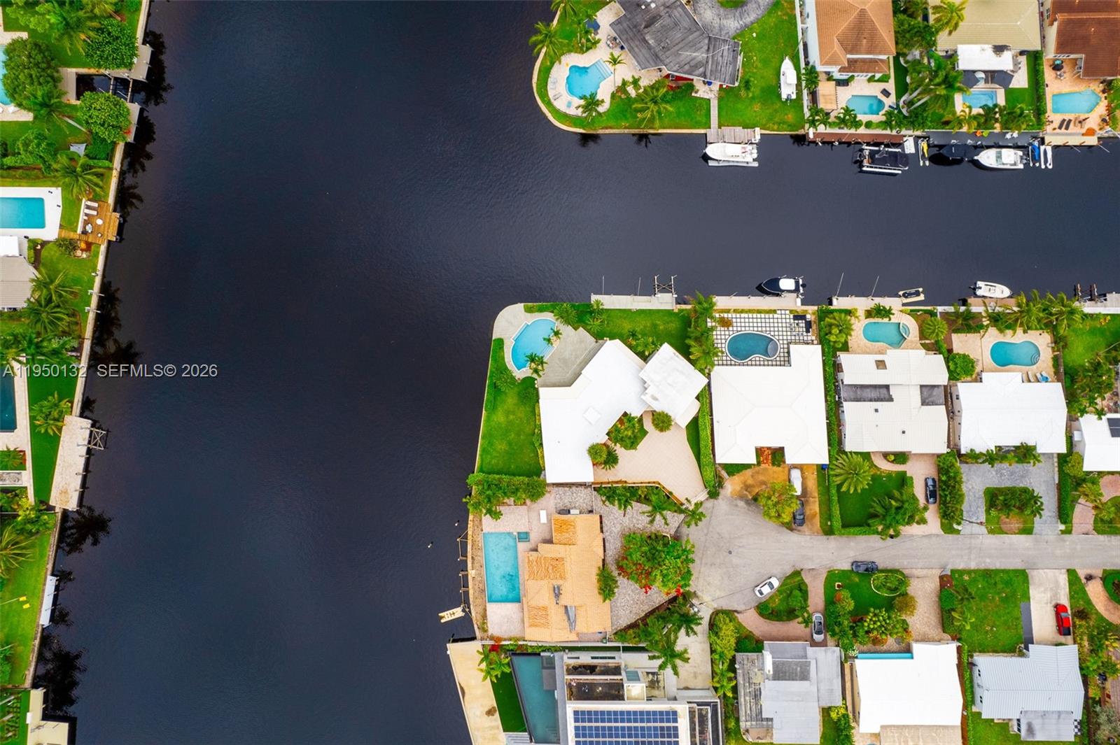 2130 NE 15th St Fort Lauderdale, FL 33304