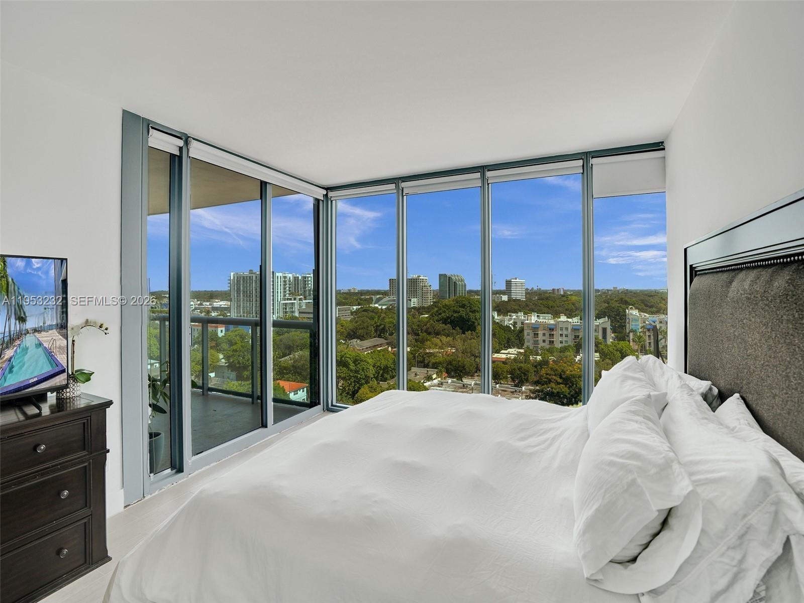 image Blue on the Bay20