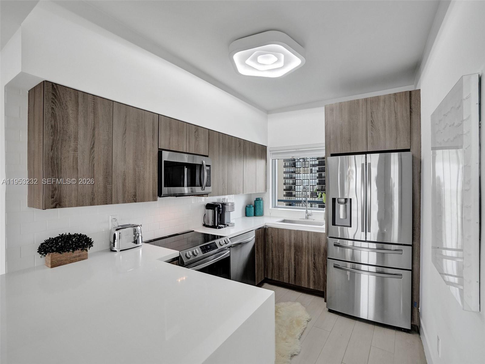 image Blue on the Bay2