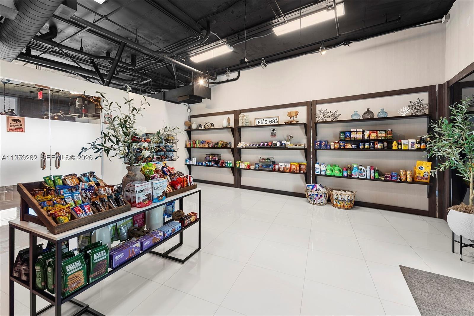 image Blue on the Bay47