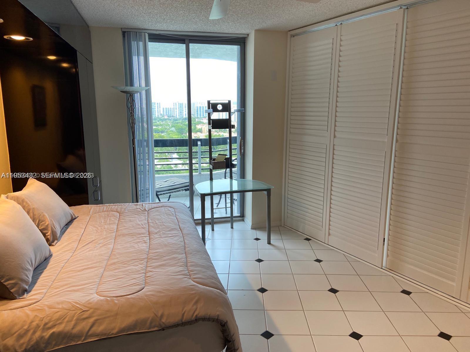 3530 Mystic Pointe Dr #1708 Aventura, FL 33180