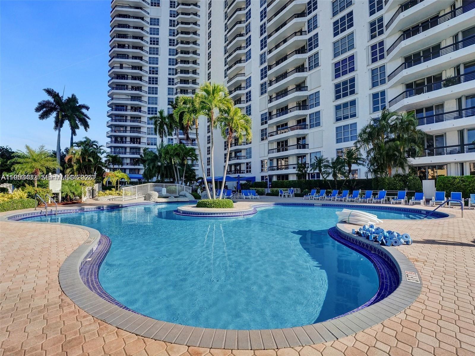 3530 Mystic Pointe Dr #1708 Aventura, FL 33180