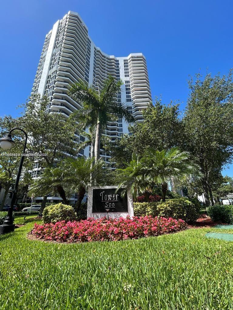 3530 Mystic Pointe Dr #1708 Aventura, FL 33180