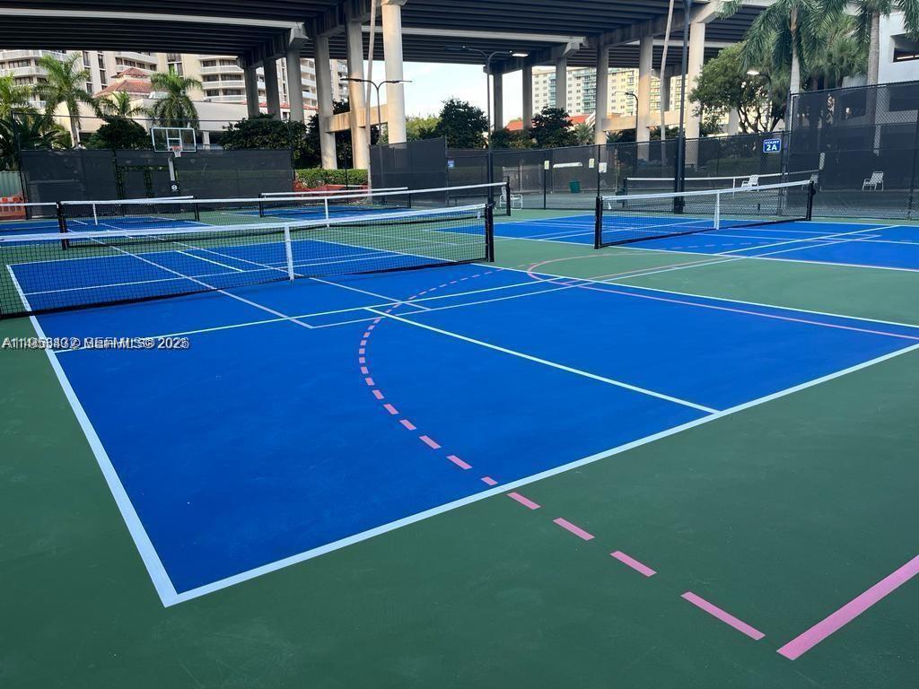 3530 Mystic Pointe Dr #1708 Aventura, FL 33180