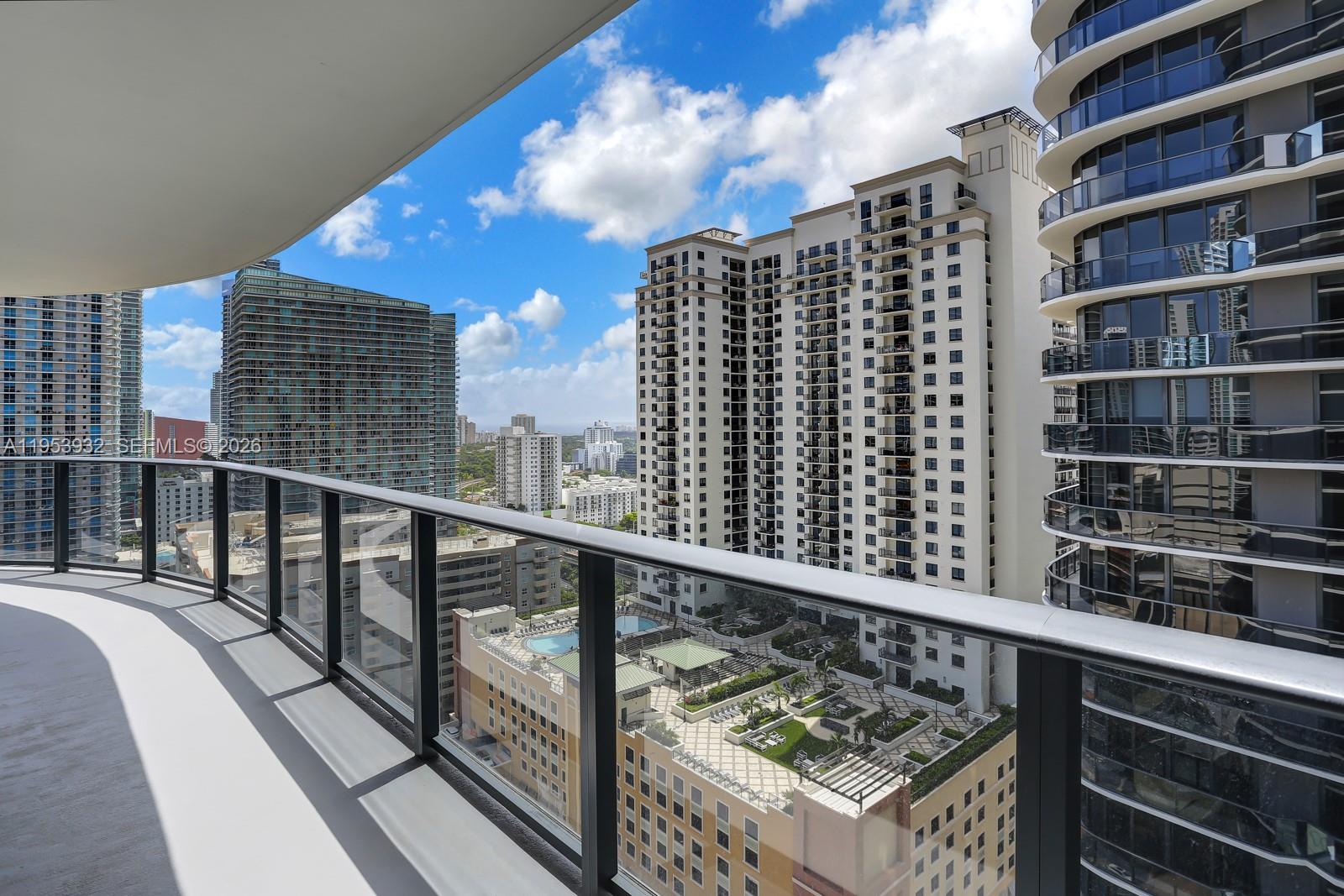 image Brickell Heights East19