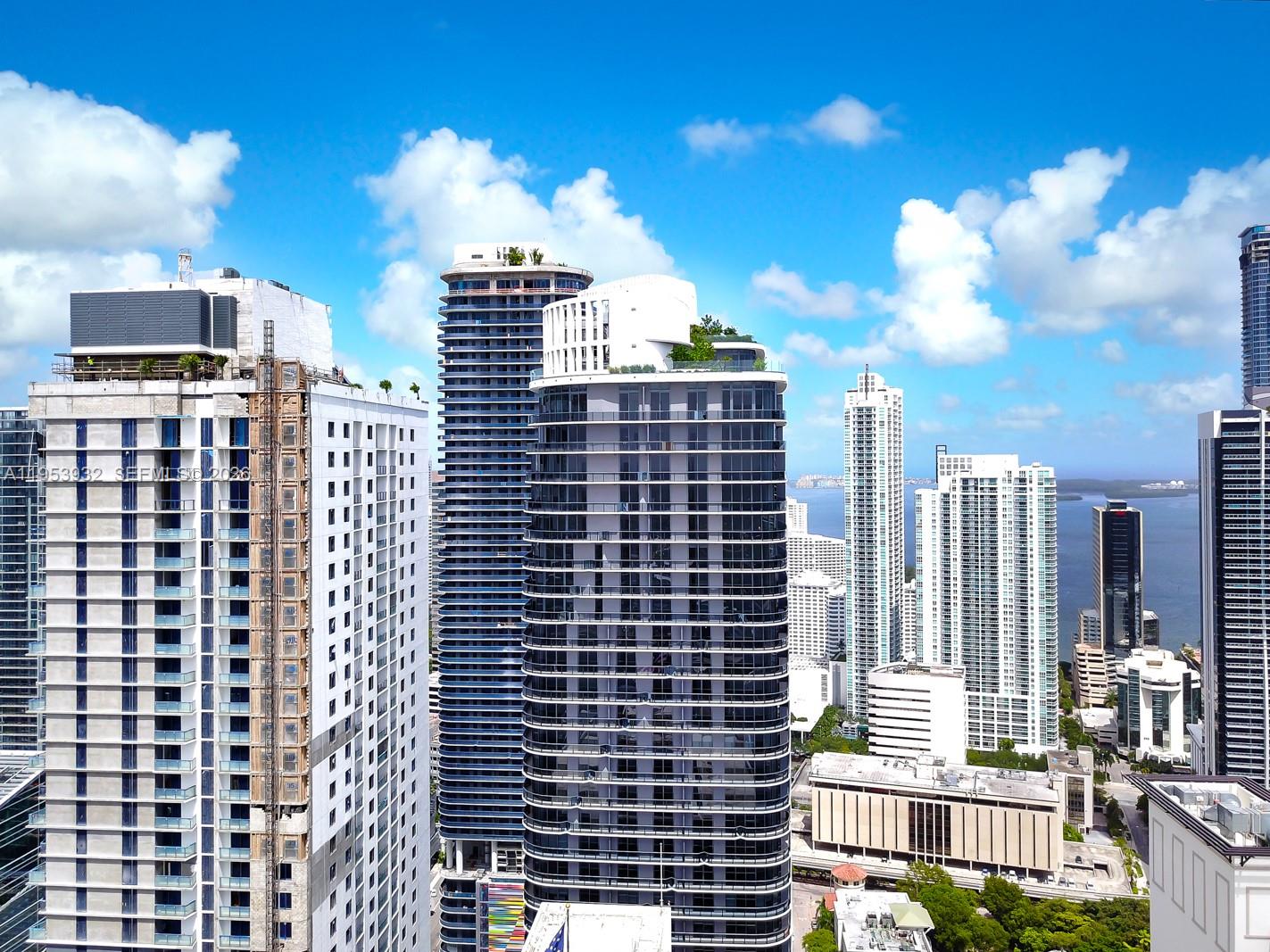 image Brickell Heights East55