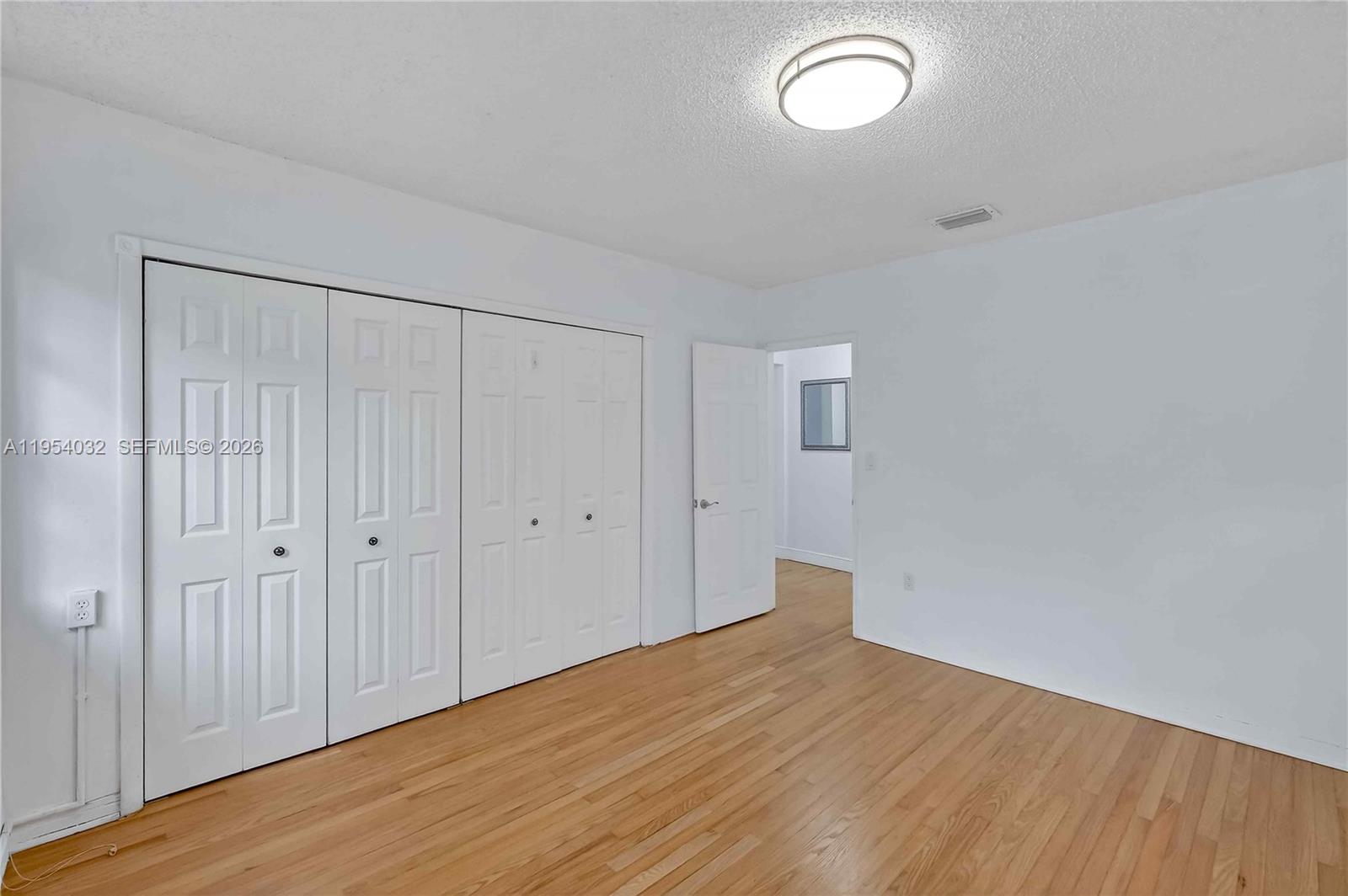 2399 SW 26th Ln Miami, FL 33133