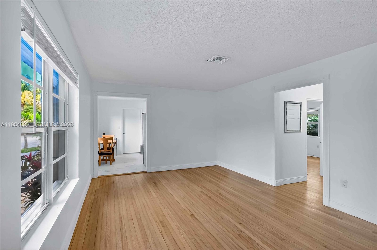 2399 SW 26th Ln Miami, FL 33133