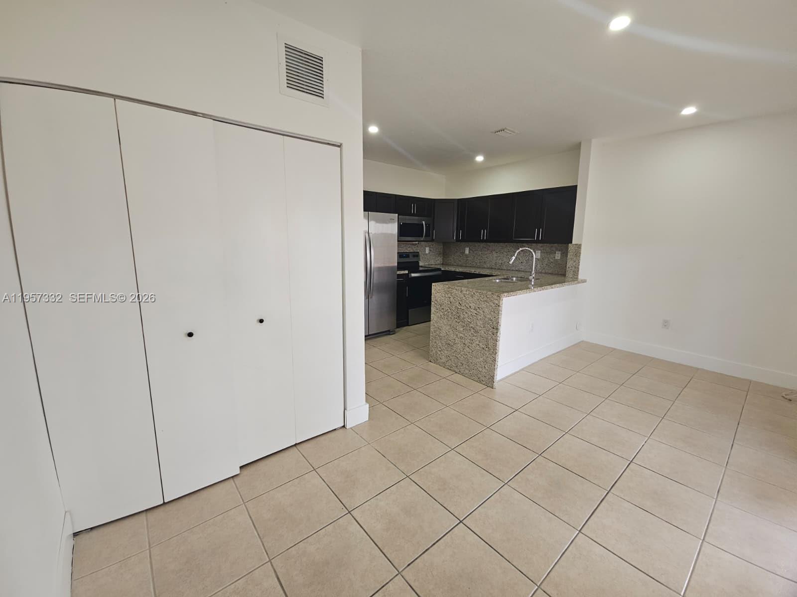 10919 SW 182nd Ln Miami, FL 33157