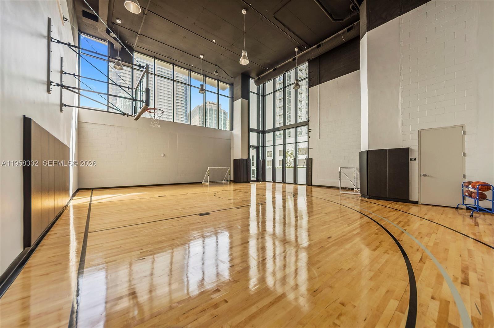 image 1010 Brickell9