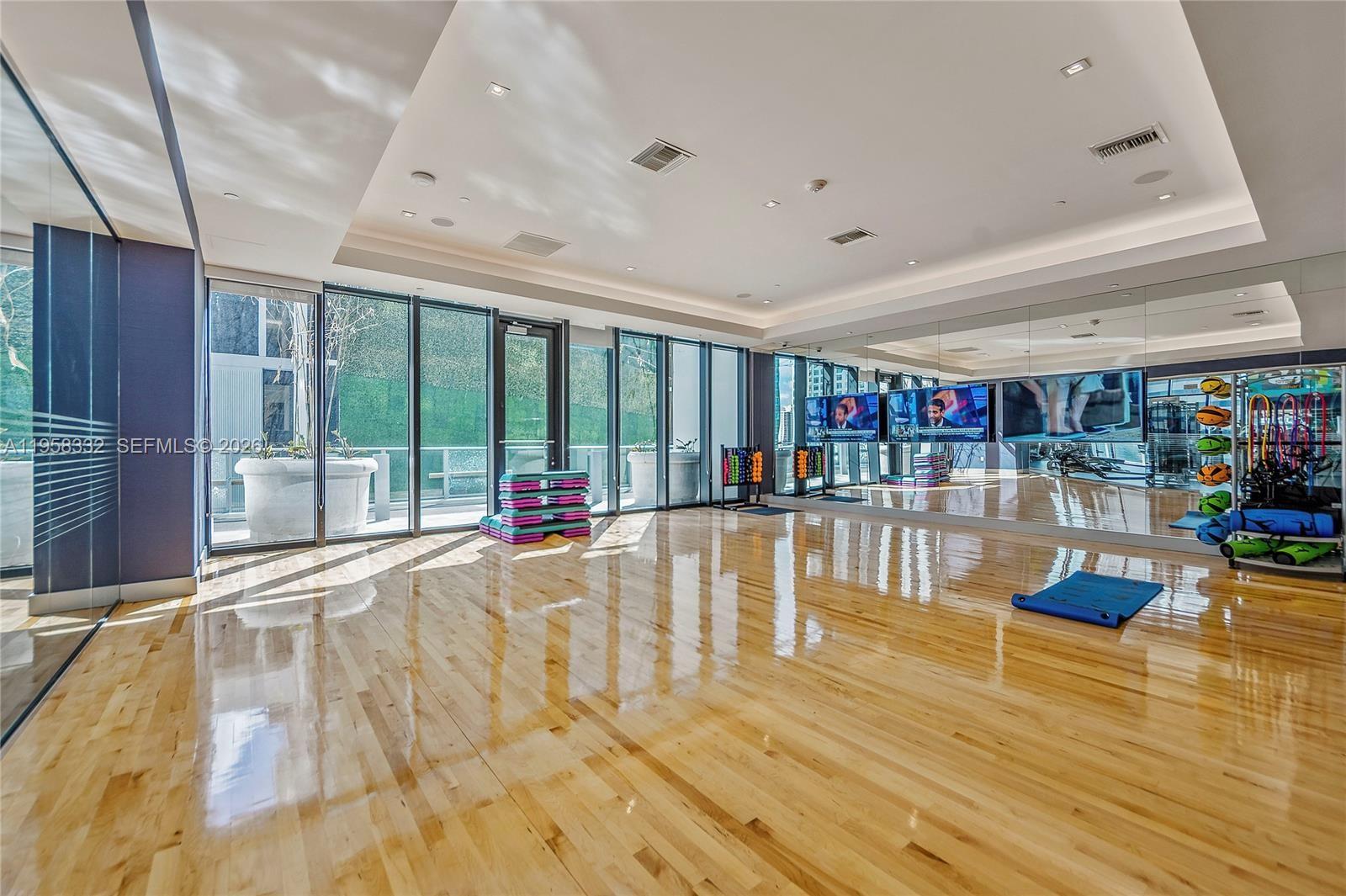 image 1010 Brickell7