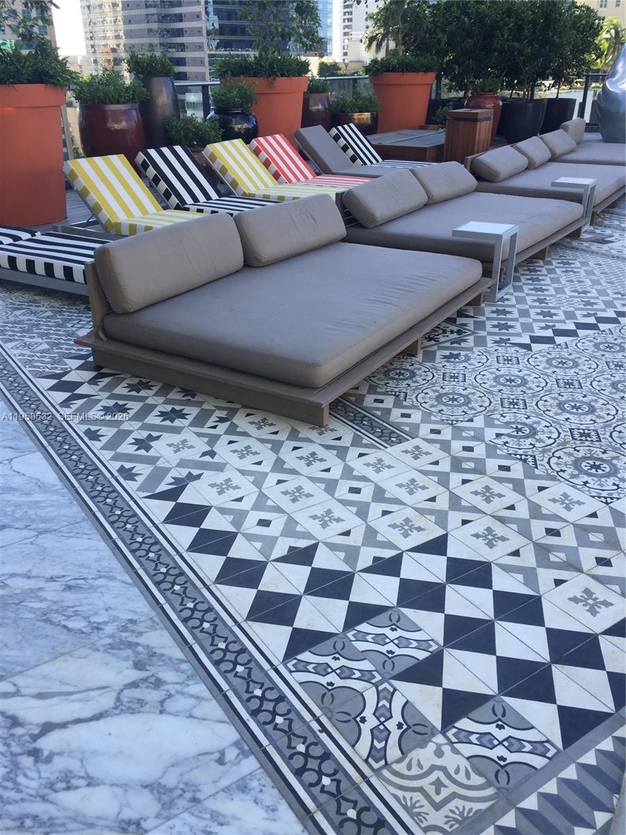 image Dua Miami (SLS Brickell)21