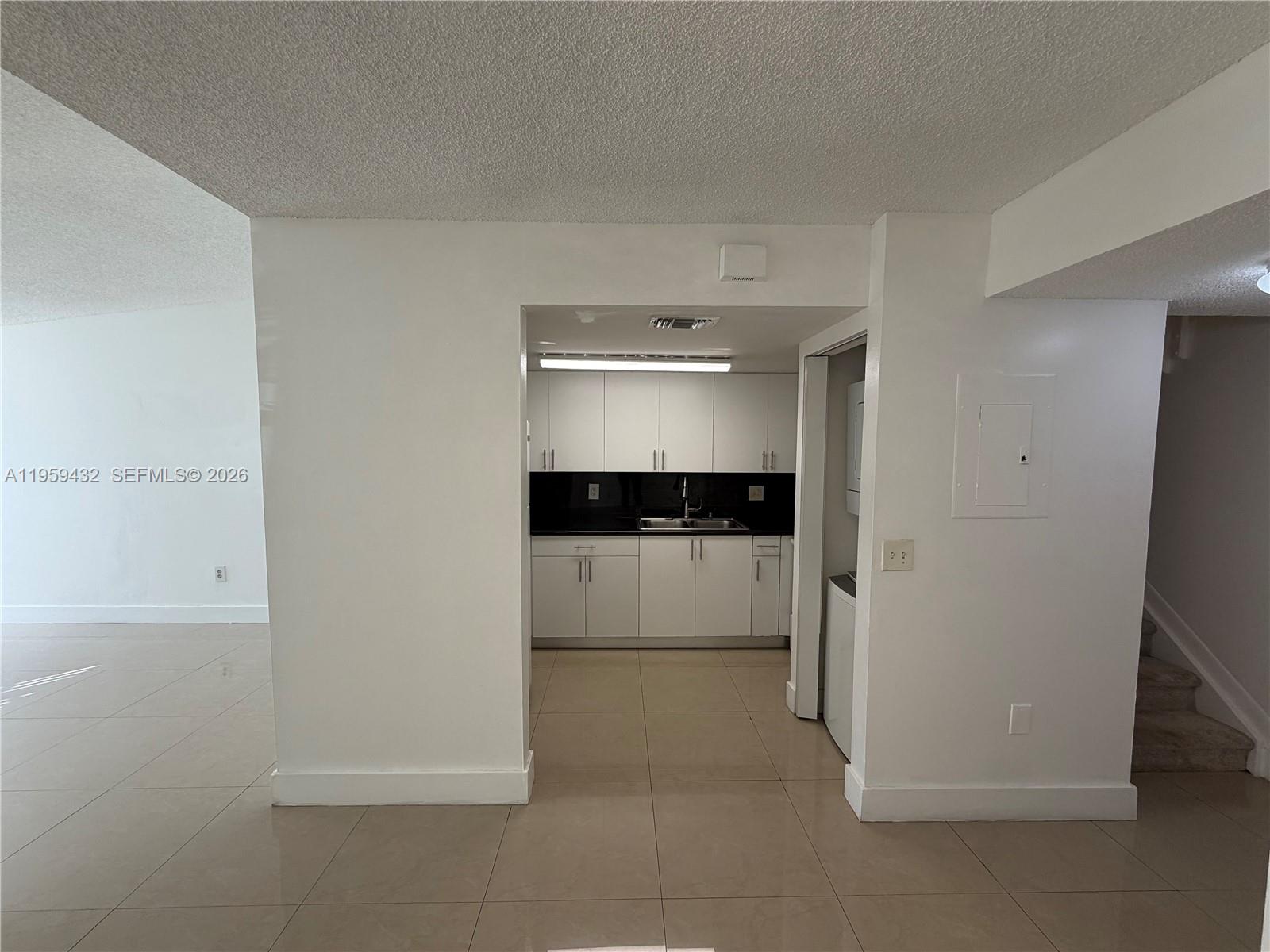 6934 NW 166th Ter #1402 Miami Lakes, FL 33014
