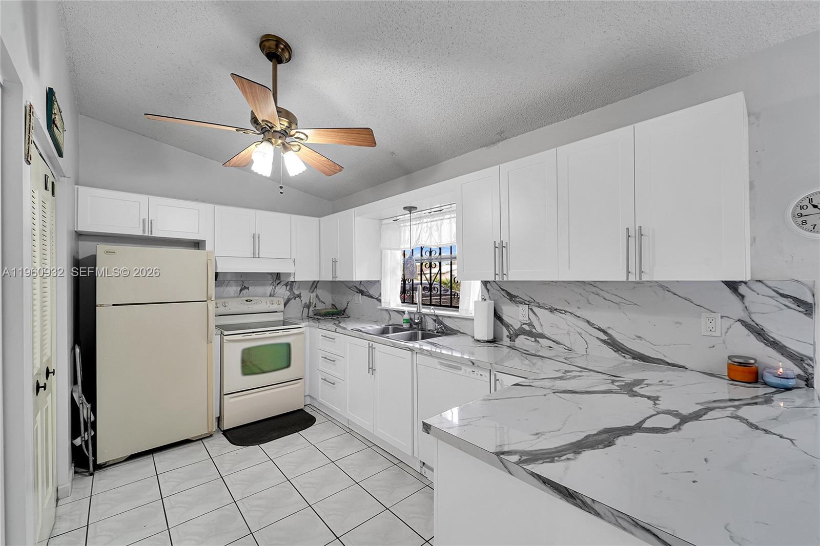 6141 Funston St Hollywood, FL 33023