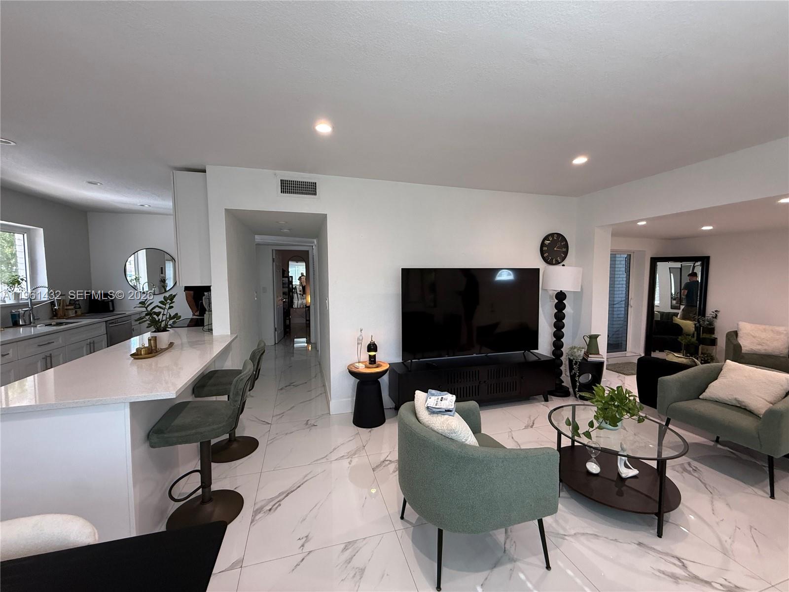 299 NE 46th St Deerfield Beach, FL 33064