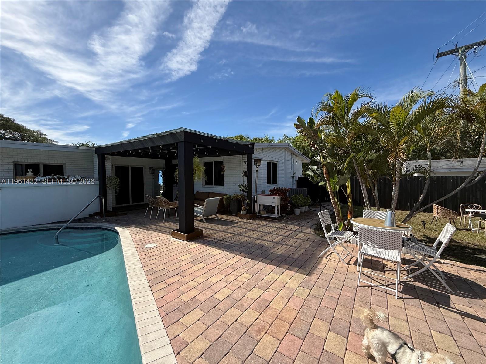 299 NE 46th St Deerfield Beach, FL 33064