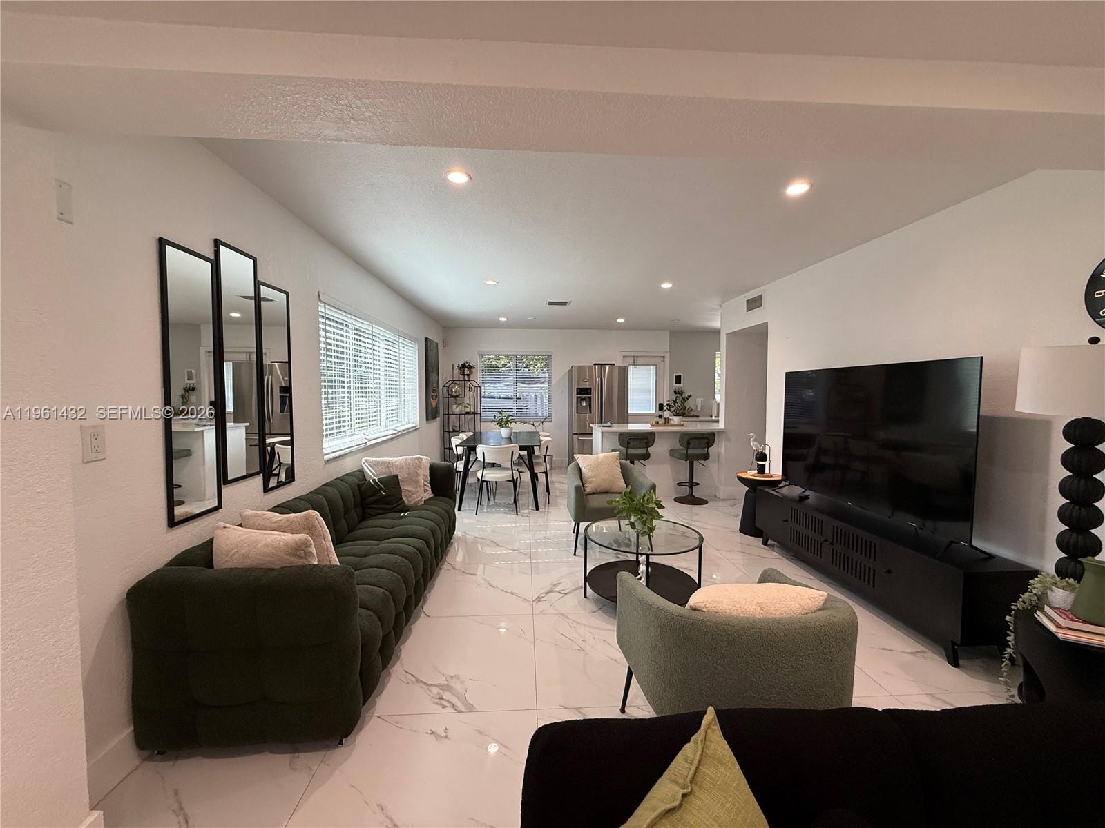 299 NE 46th St Deerfield Beach, FL 33064