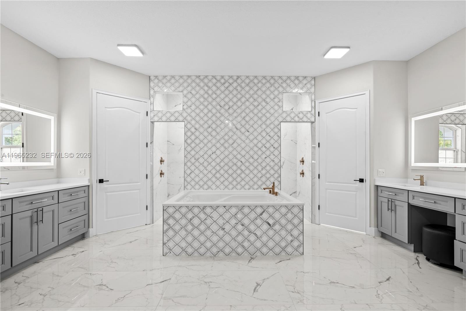 6160 W Highway 326th Other, FL 34482