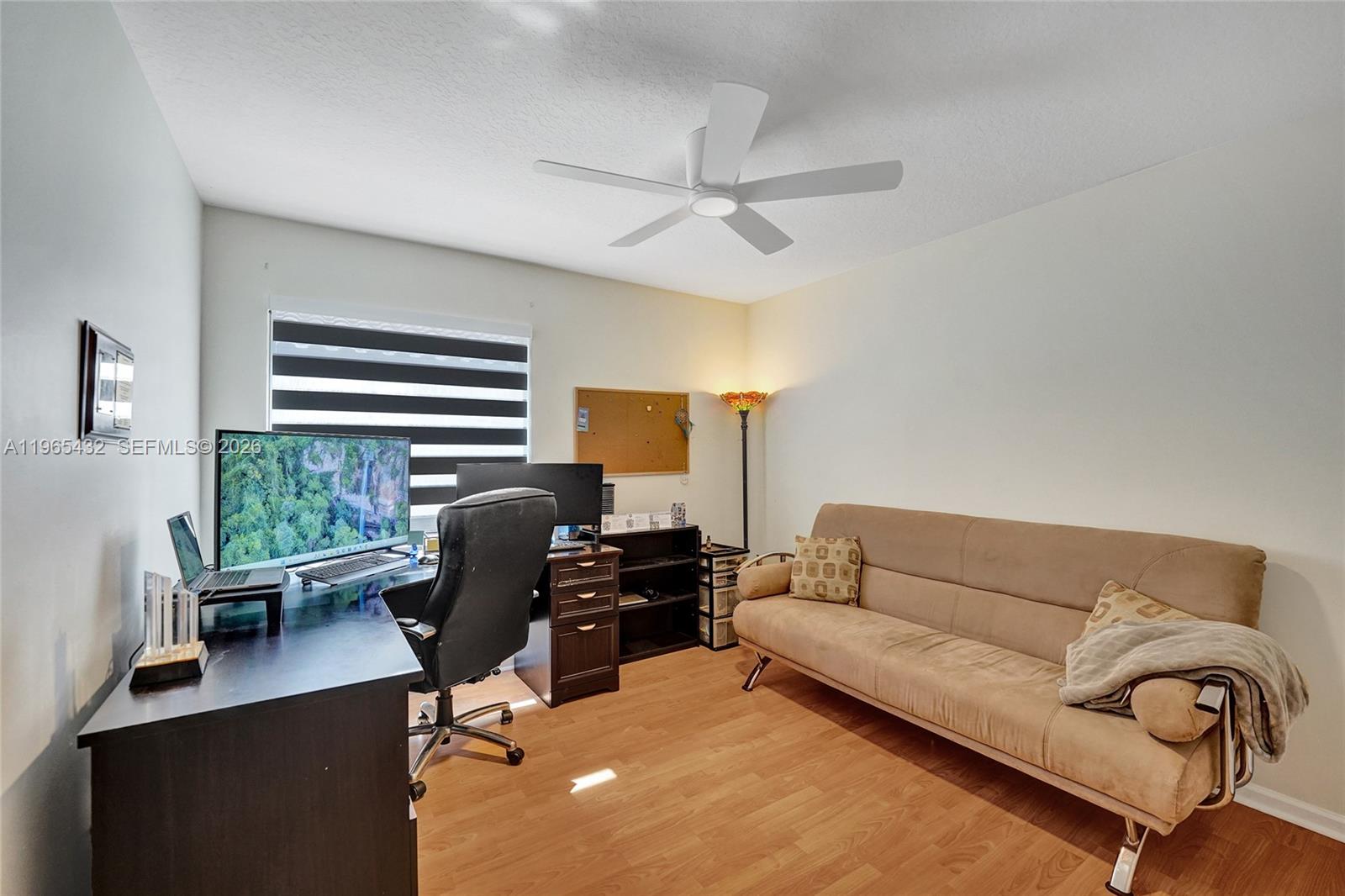 1553 SW 191st Ave Pembroke Pines, FL 33029