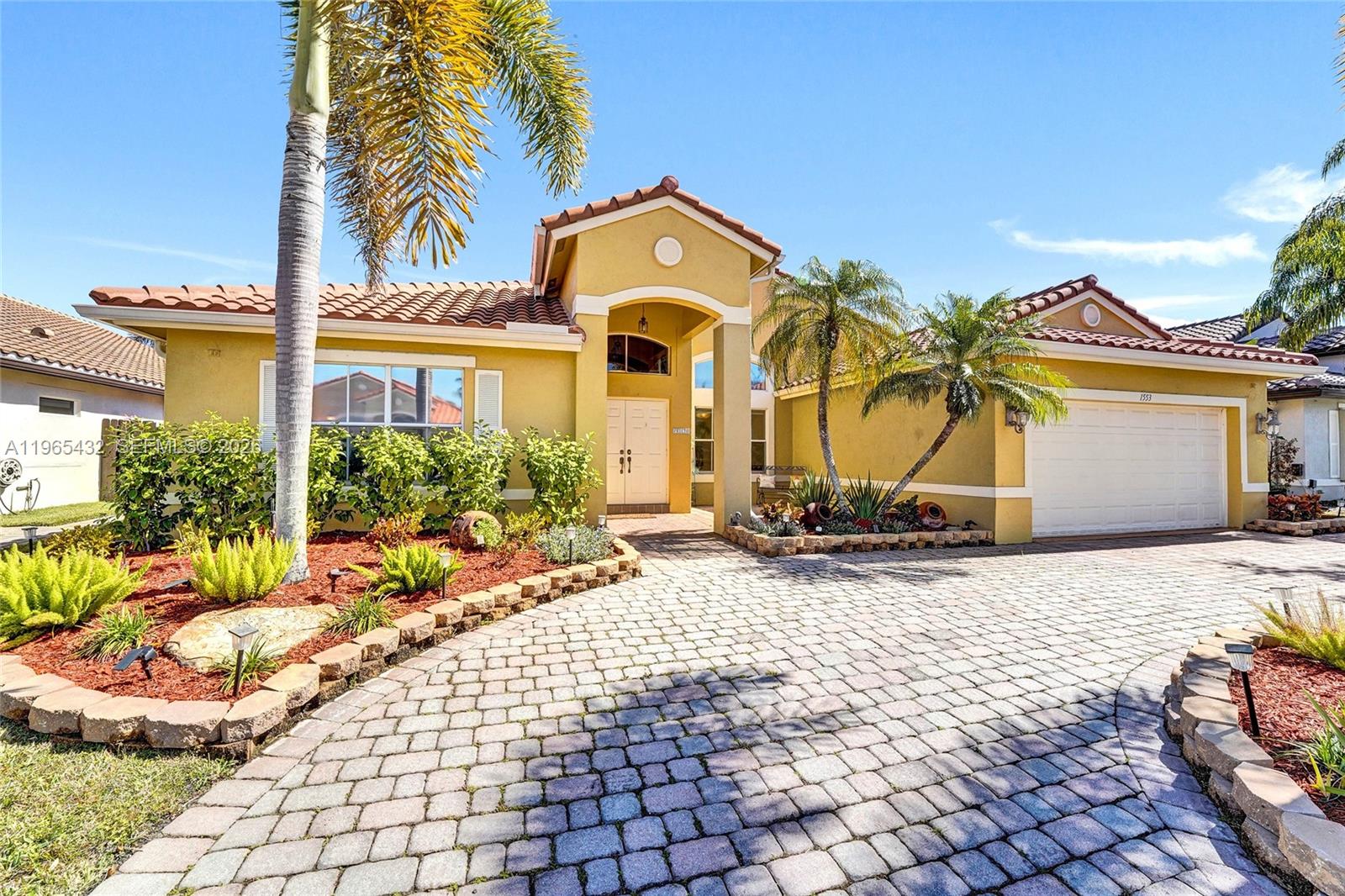 1553 SW 191st Ave Pembroke Pines, FL 33029