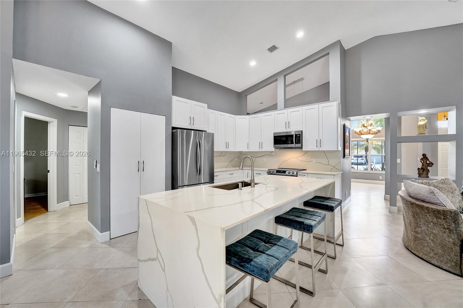 1553 SW 191st Ave Pembroke Pines, FL 33029