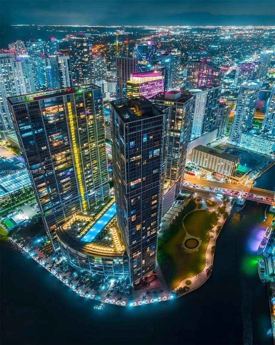 image Icon Brickell I12