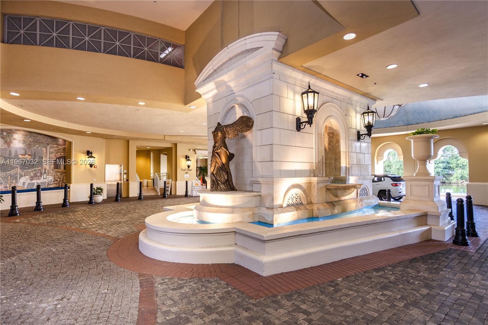 image St Tropez Sunny Isles26