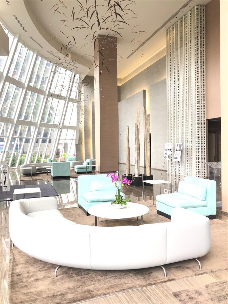 image Beach Club 239