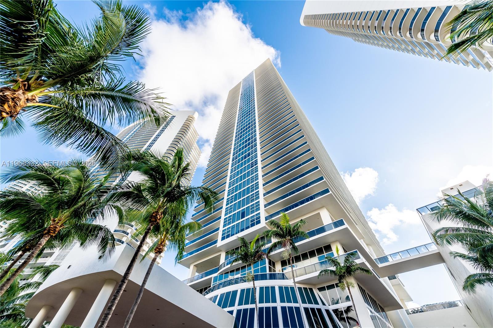 image Beach Club 259