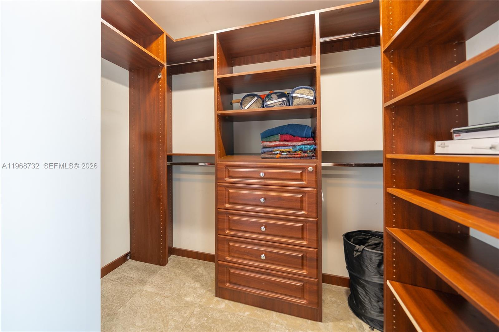 image Bentley Bay North25