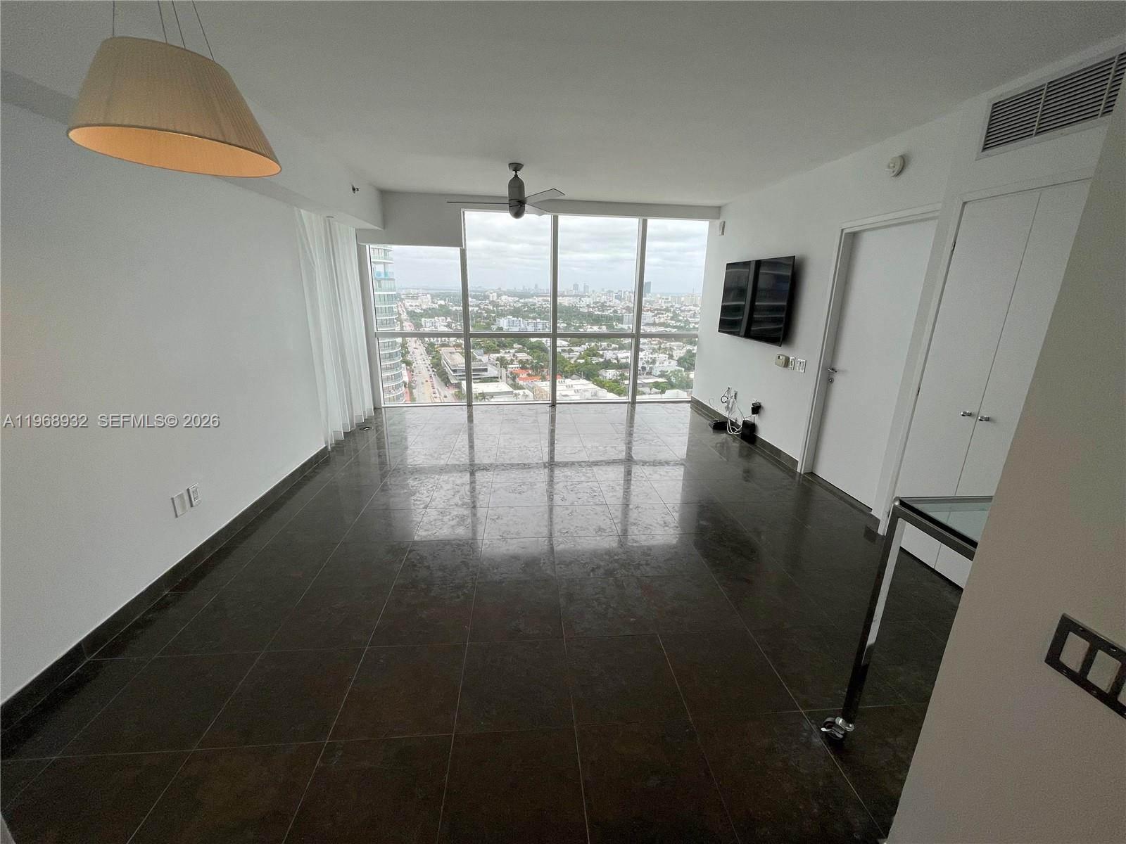 Undisclosed Address Miami Beach, FL 33139