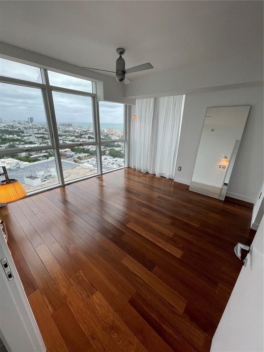 Undisclosed Address Miami Beach, FL 33139