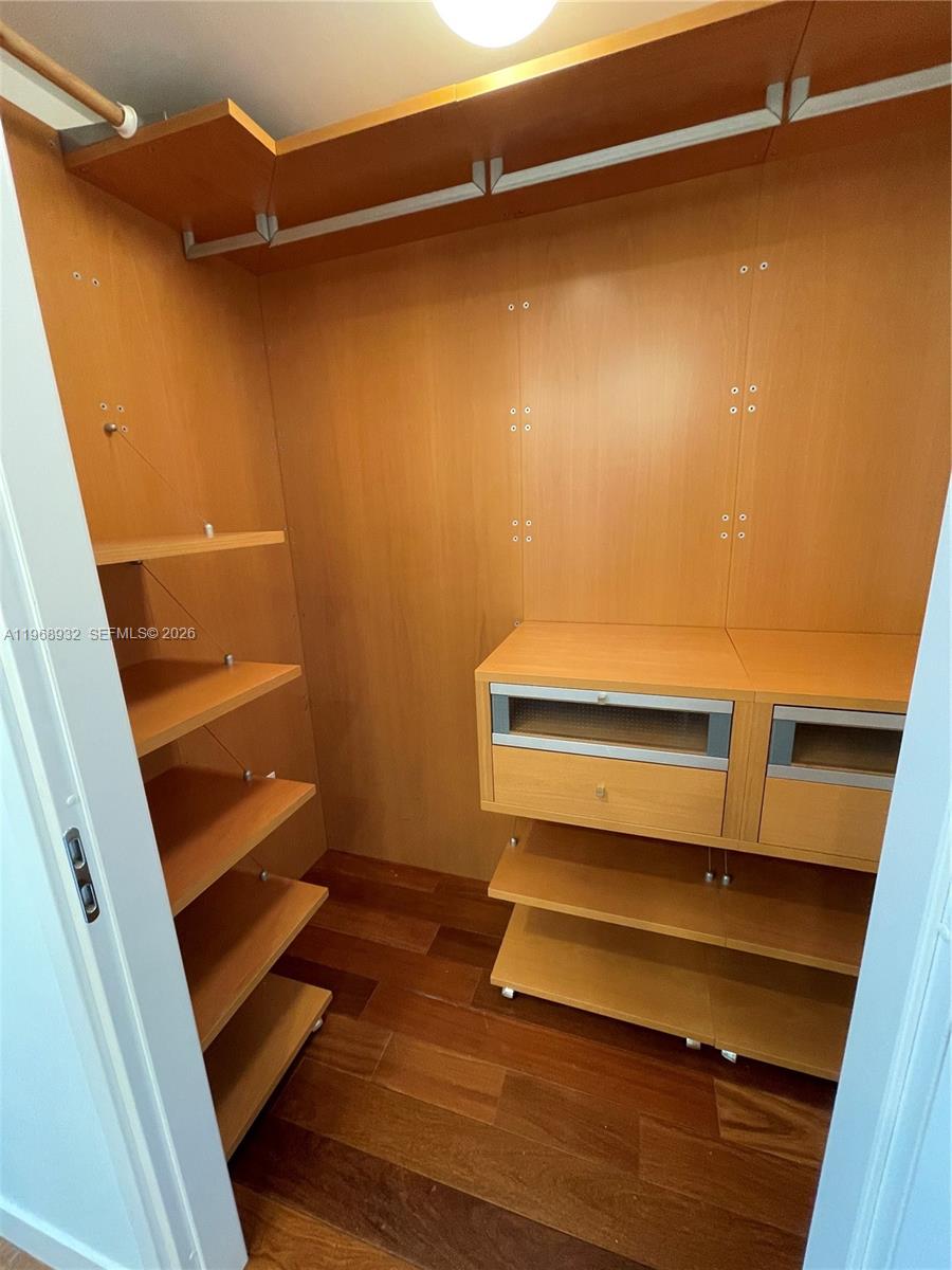 Undisclosed Address Miami Beach, FL 33139