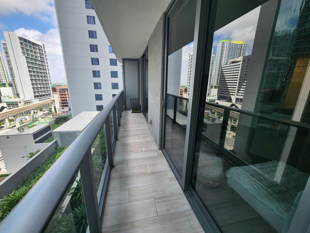image Brickell Heights West15