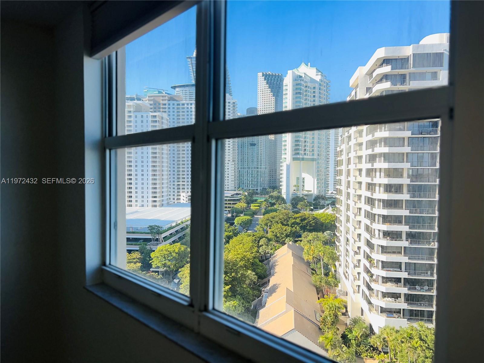 770 Claughton Is Dr #1601 Miami, FL 33131