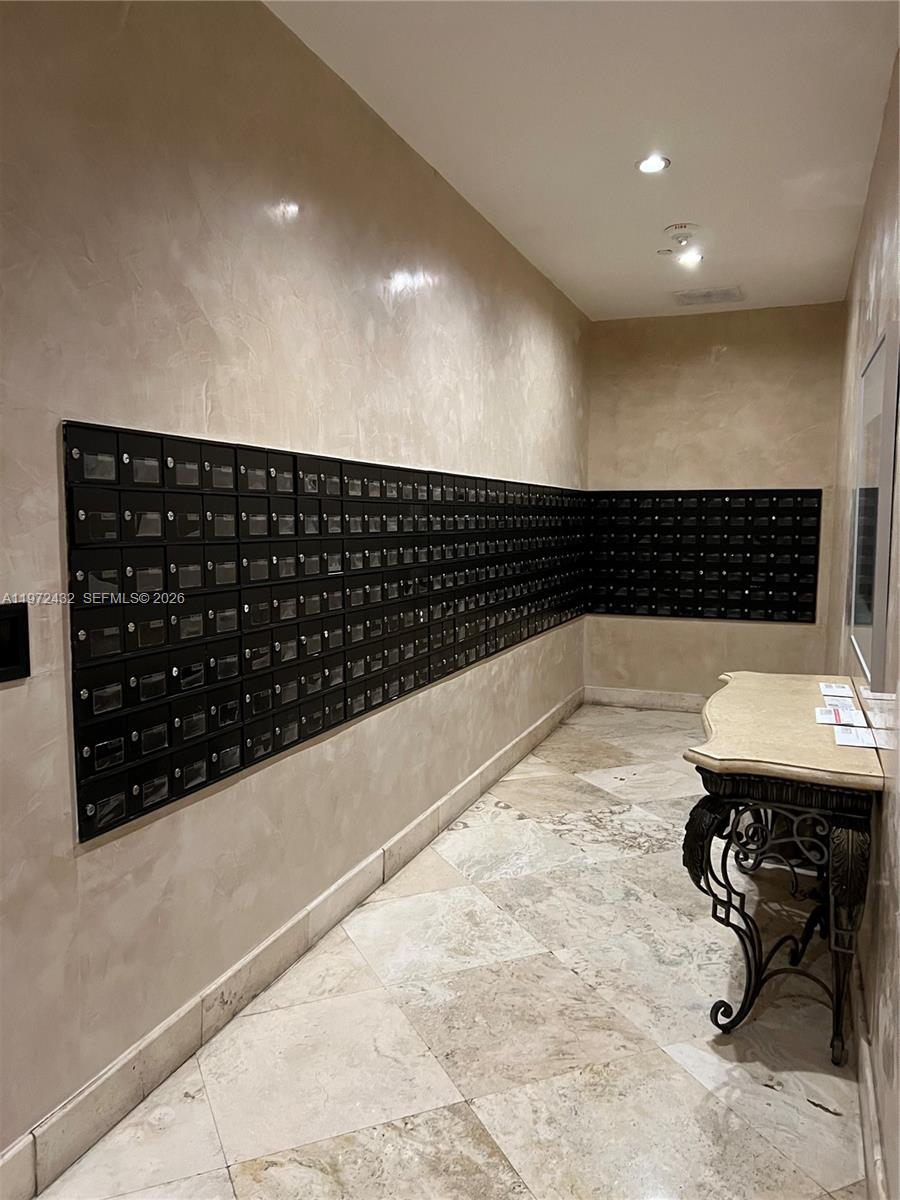 770 Claughton Is Dr #1601 Miami, FL 33131