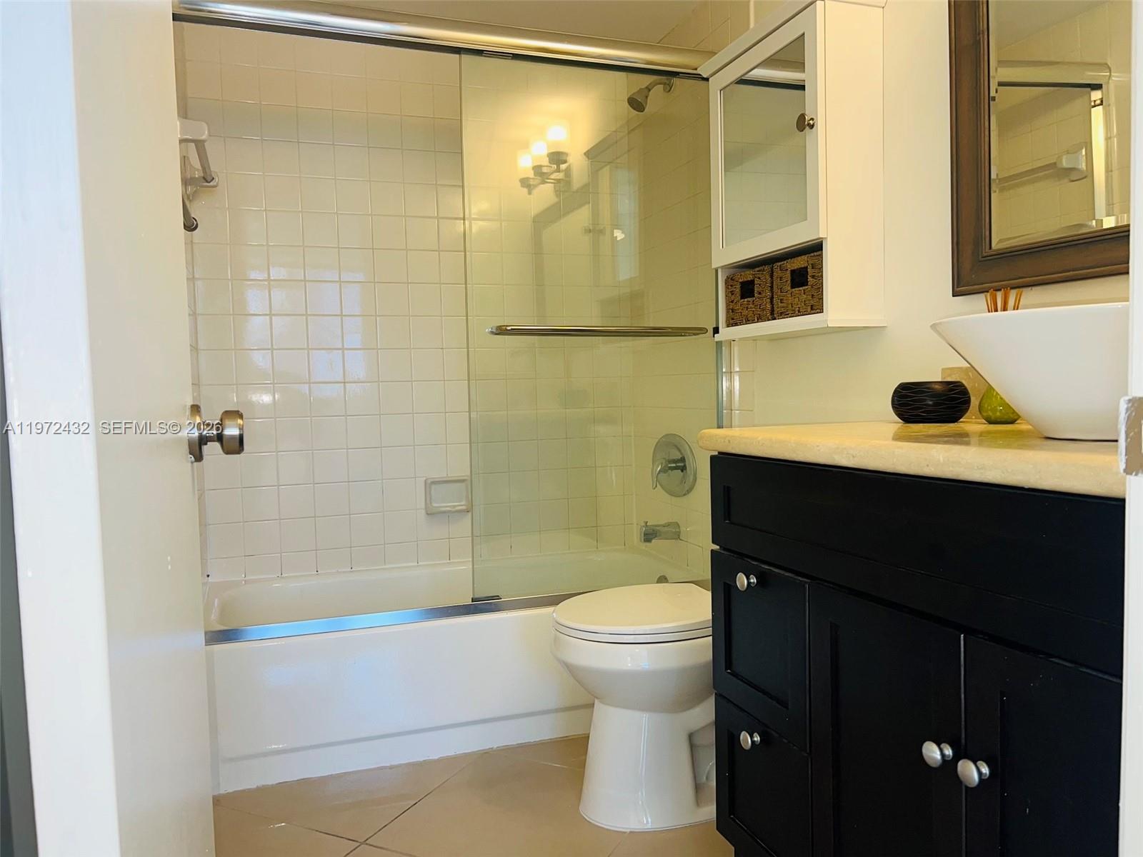 770 Claughton Is Dr #1601 Miami, FL 33131