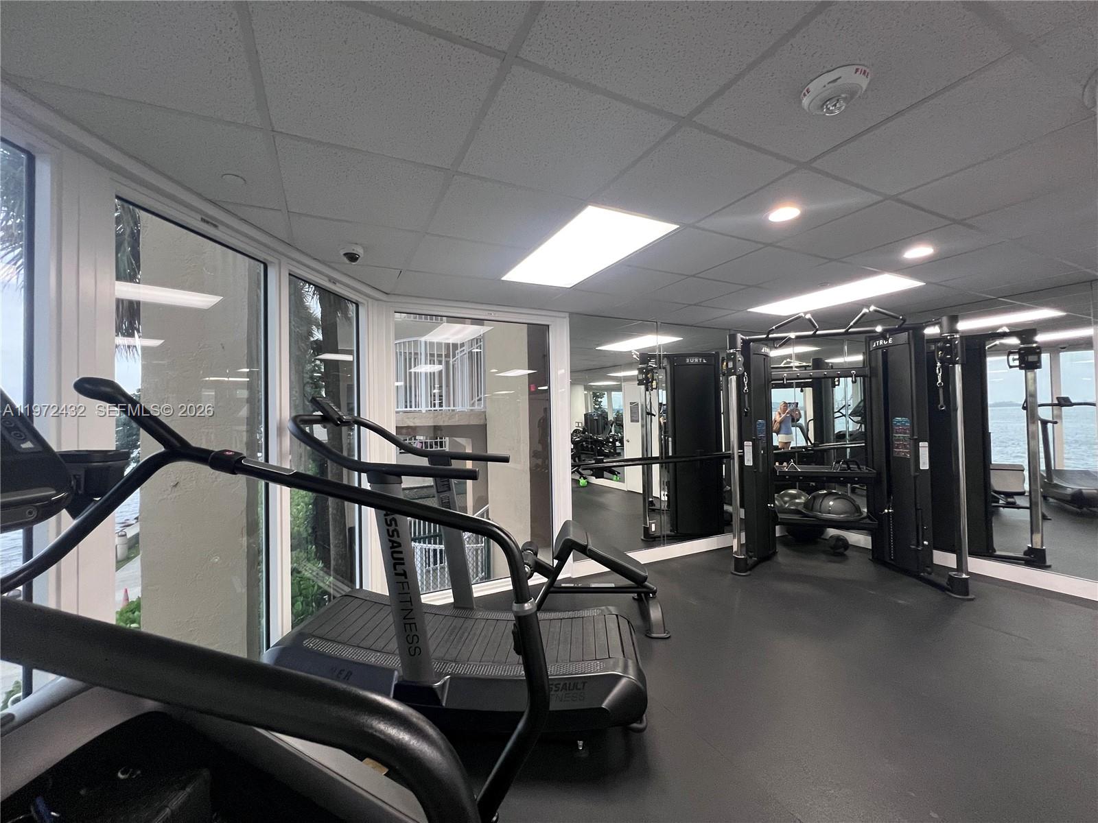 770 Claughton Is Dr #1601 Miami, FL 33131