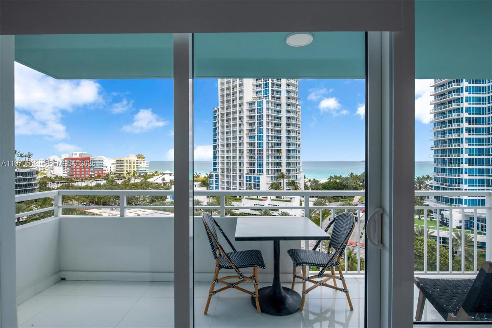 image South Pointe Towers3