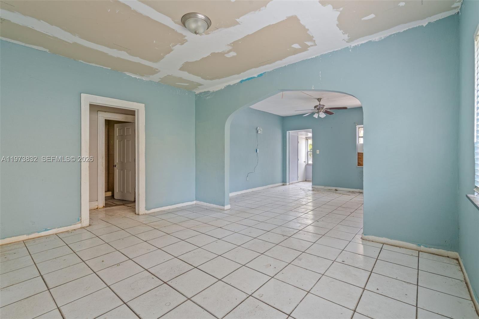 1045 SW 20th Ave Miami, FL 33135