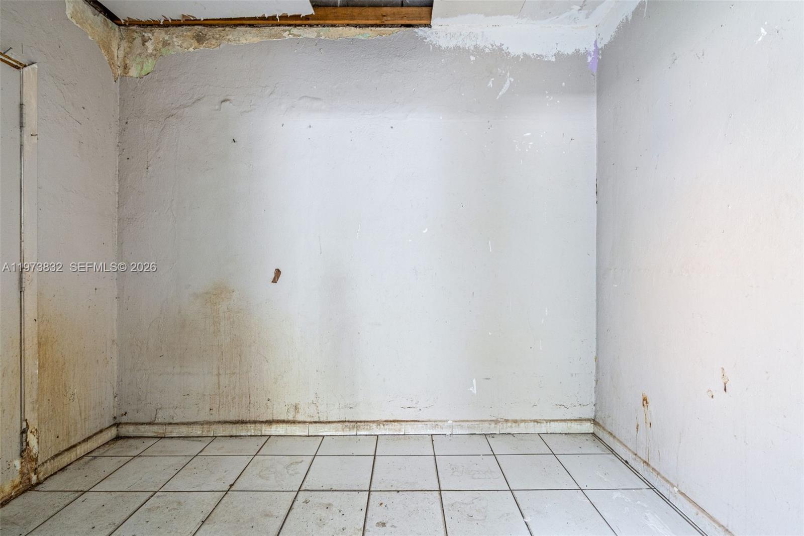 1045 SW 20th Ave Miami, FL 33135