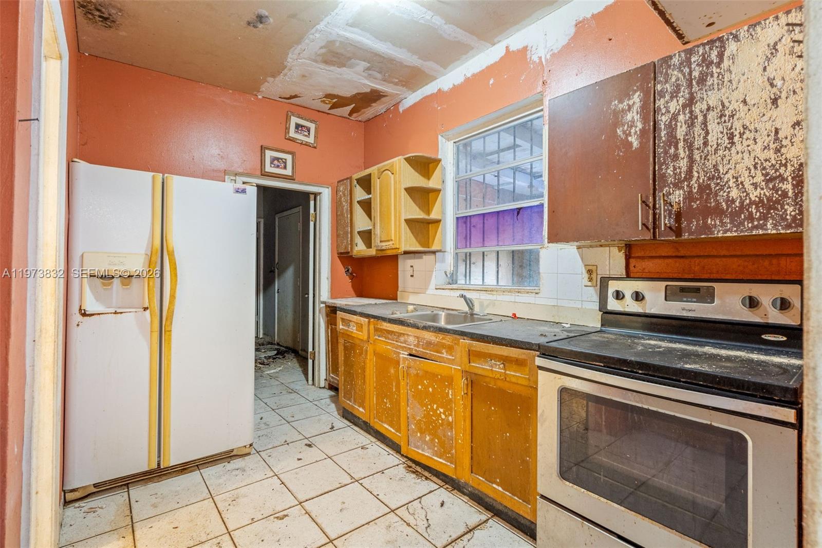 1045 SW 20th Ave Miami, FL 33135