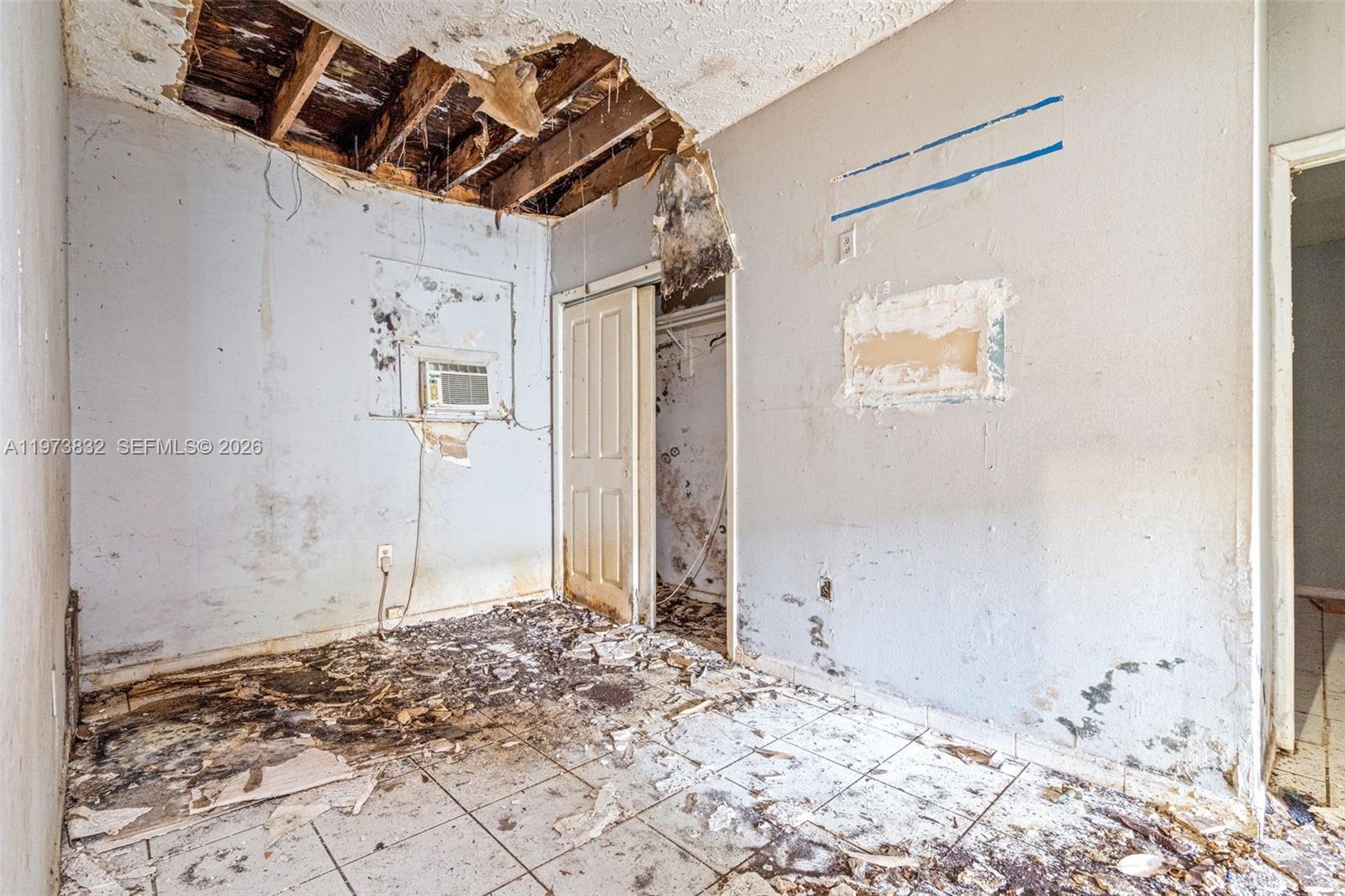 1045 SW 20th Ave Miami, FL 33135