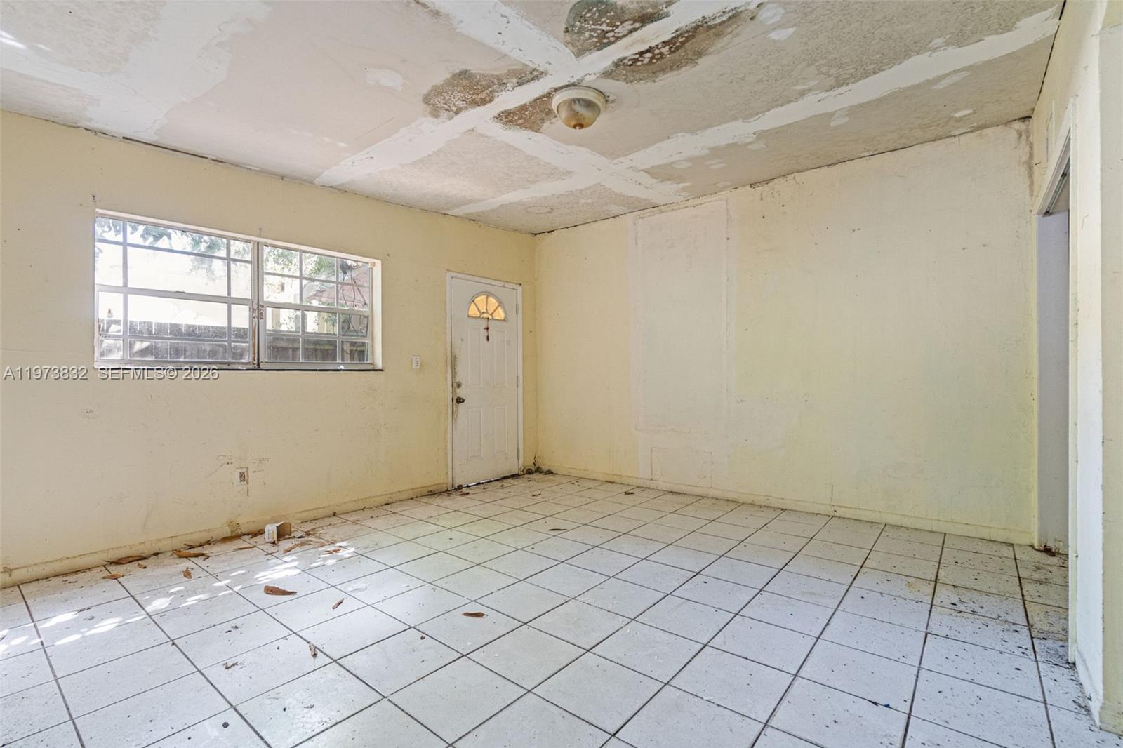 1045 SW 20th Ave Miami, FL 33135