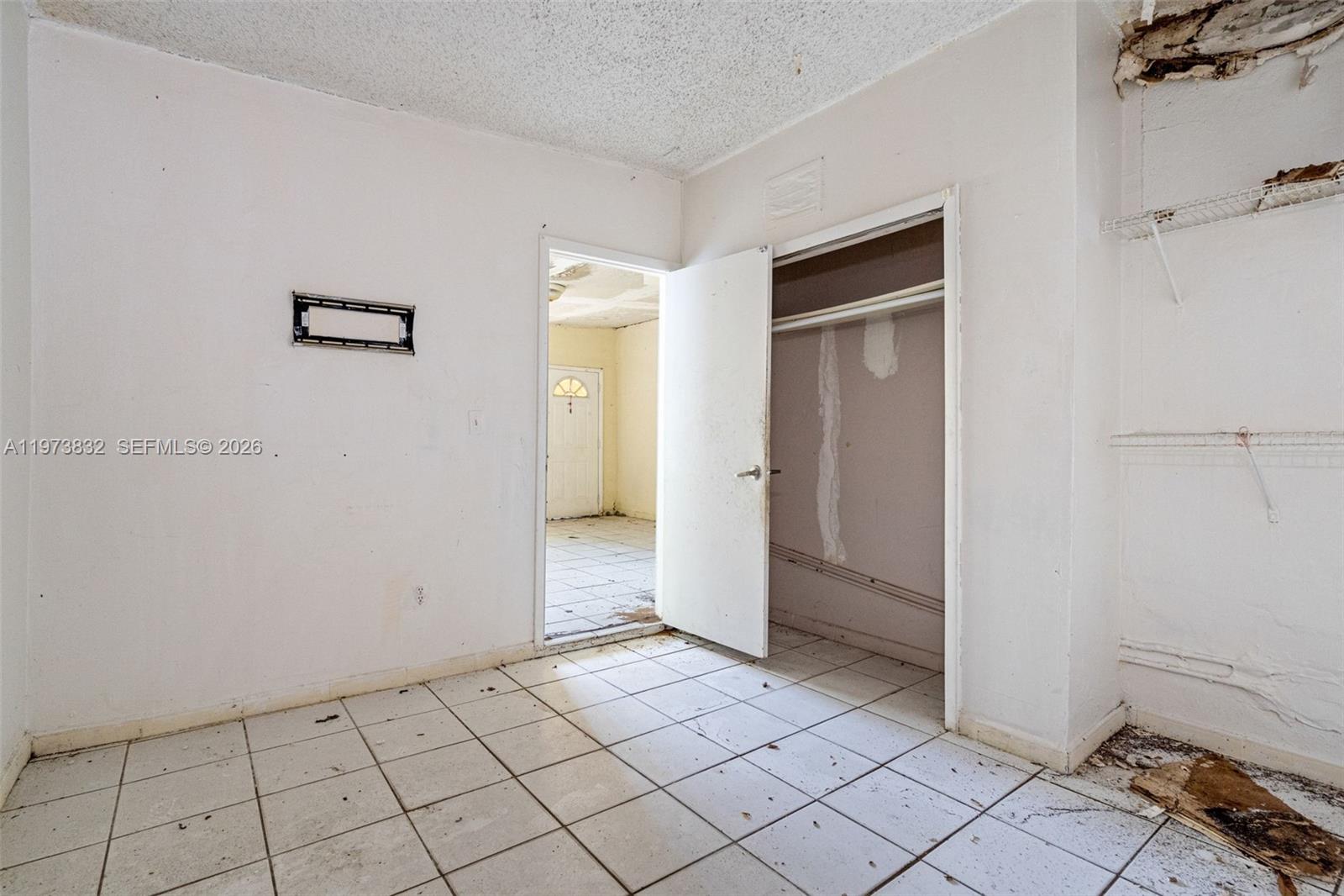 1045 SW 20th Ave Miami, FL 33135