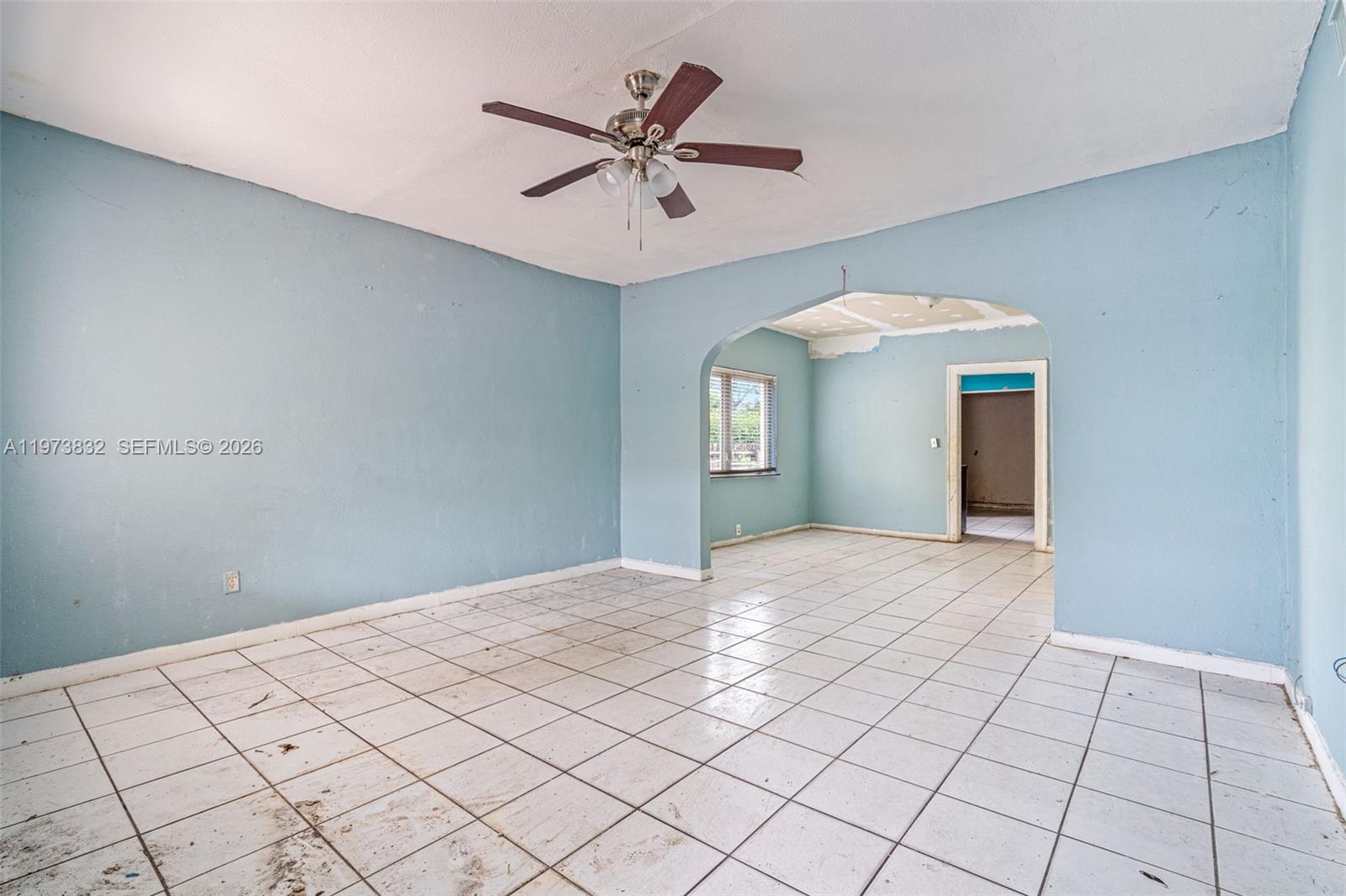 1045 SW 20th Ave Miami, FL 33135