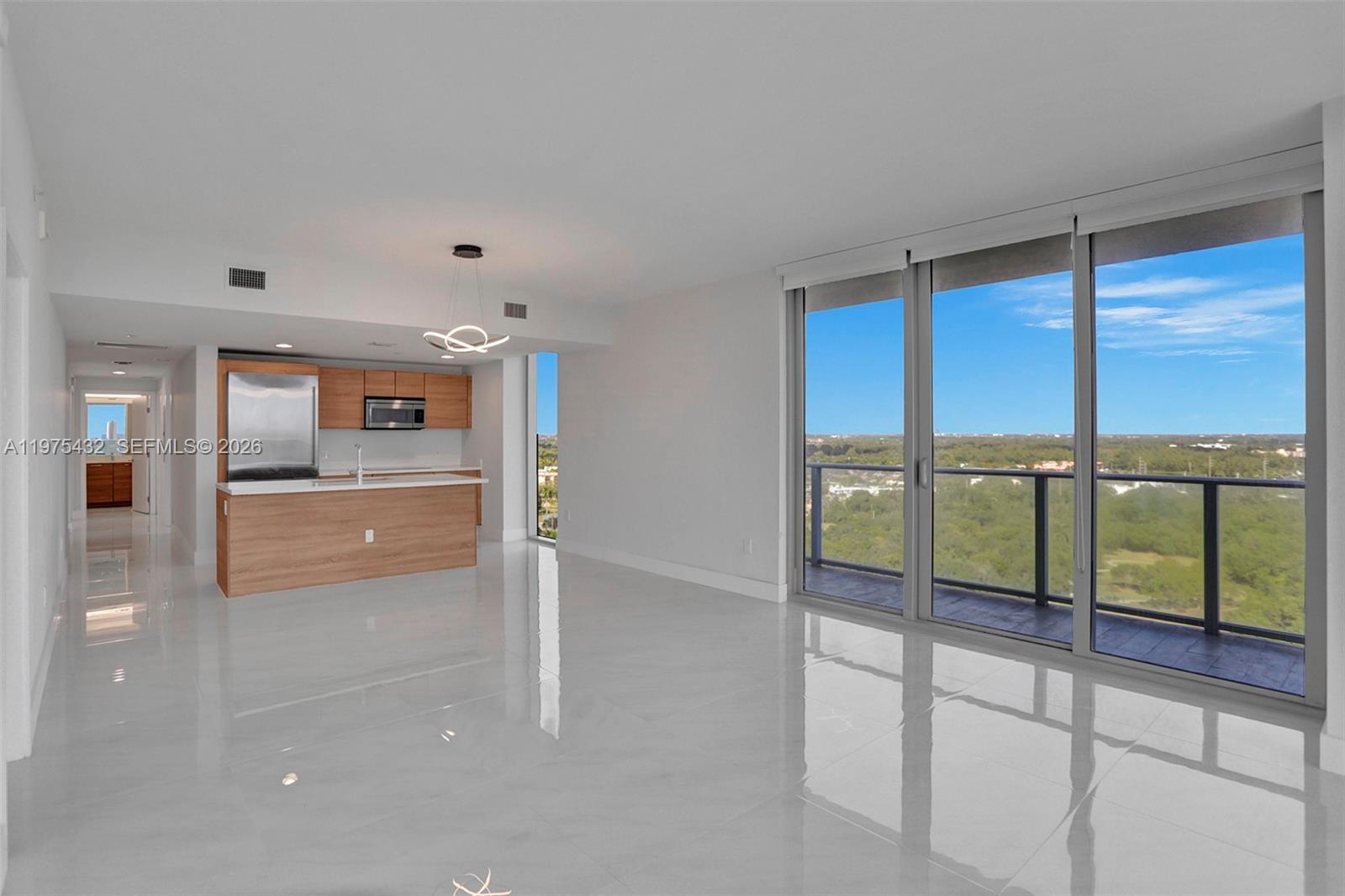 16385 SE Biscayne Blvd #1815 North Miami Beach, FL 33160